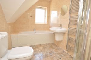 Family Bathroom- click for photo gallery